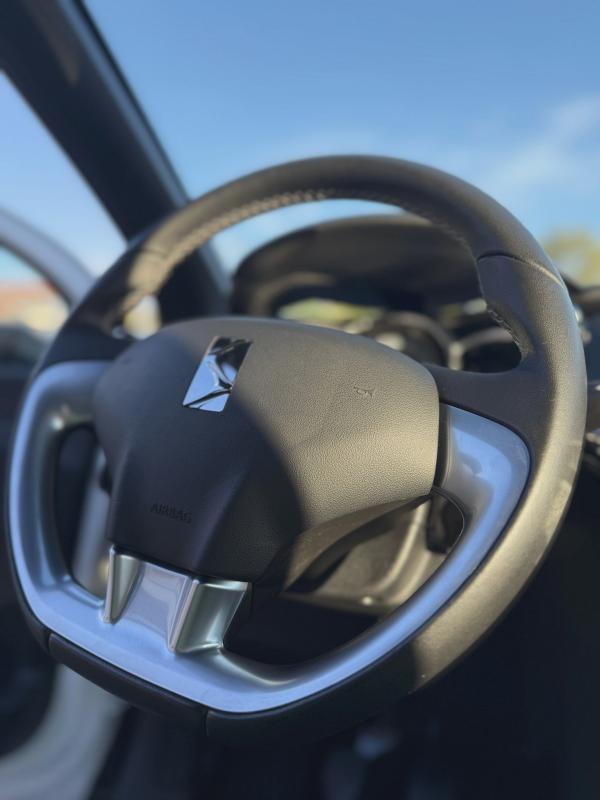 Car Thumb
